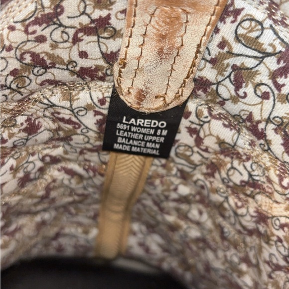 Laredo Light Tan Heeled Boots - Picture 4 of 4